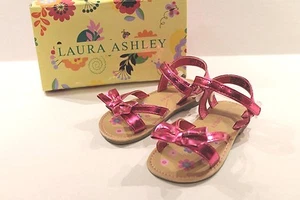 Laura Ashley Girl's Fuchsia Metallic Pink Bow Sandals Shoes Toddler Girl Size 7 - Picture 1 of 3