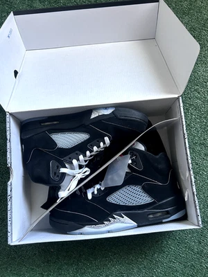 Talla 9.5 - Air Jordan 5 Retro OG Negro Metálico Reimaginado Usado 1-2x Limpio og al Foto 1 de 4
