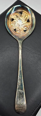 Sheffield Plateado Ranurado Servir/Bayas/Cuchara de Mermelada Repujado De Colección Foto 1 de 4