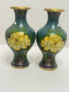 Pair Vintage Chinese Cloisonne Bud Vases Blue Gold Floral Chrysanthemums & Bird - Picture 1 of 8