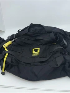 MOUNTAINSMITH Bag Classic Tour Lumbar Hiking Trail Fanny Pack BLK Forged For 40 - Picture 1 of 8