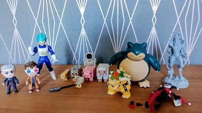 Minecraft Dr who Pokémon plus more toy figures bundle in good condition  - Image 1 of 4