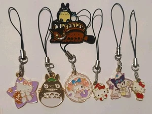 7 uroczych charmsów Hello Kitty Totoro Kuromi Pin Akcesoria telefoniczne Plecak Klucz sprzętowy - Zdjęcie 1 z 4