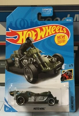 Hot Wheels 2019 ~ Moto Wing ~ Serie HW Moto #1 de 5 ~ verde militar o oliva Foto 1 de 4