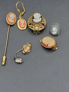 7 different Vintage Cameo Jewelery Pieces. 1/4" to 3/4" mismatched earrings, Pin - Picture 1 of 12