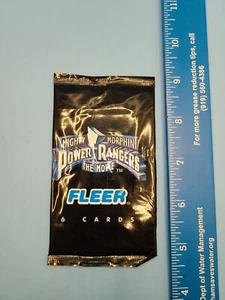 VTG 1995 Fleer Mighty Morphin Power Rangers the Movie Trading Cards SINGLE PACK - Picture 1 of 3