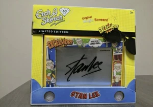 Etch A Sketch Stan Lee 60th Anniversary Limited Edition Excelsior - Bild 1 von 2
