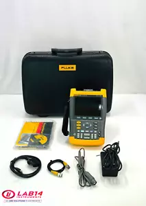 Fluke 196B Scopemeter 1GS/S Dual-Input 100MHz Handheld Oscilloscope - Imagen 1 de 4