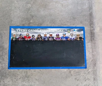 Letrero de anuncio de fútbol americano Directv NFL Sunday Ticket 2010 Foto 1 de 4