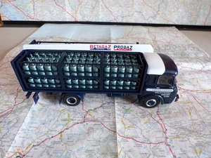 LATIL/ UNIC H 14 A Betagaz IXO Camion d'autrefois  1/43 - Picture 1 of 2