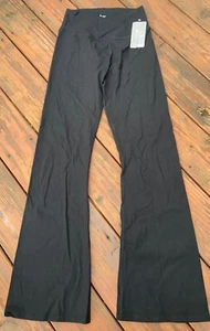 TOPYOGAS Womens Bootleg Yoga Pants Crossover High Waisted Flare Medium Black NWT - Picture 1 of 3
