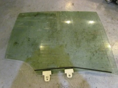 Infiniti G37x 2010 sedán puerta trasera derecha pasajero vidrio Foto 1 de 2