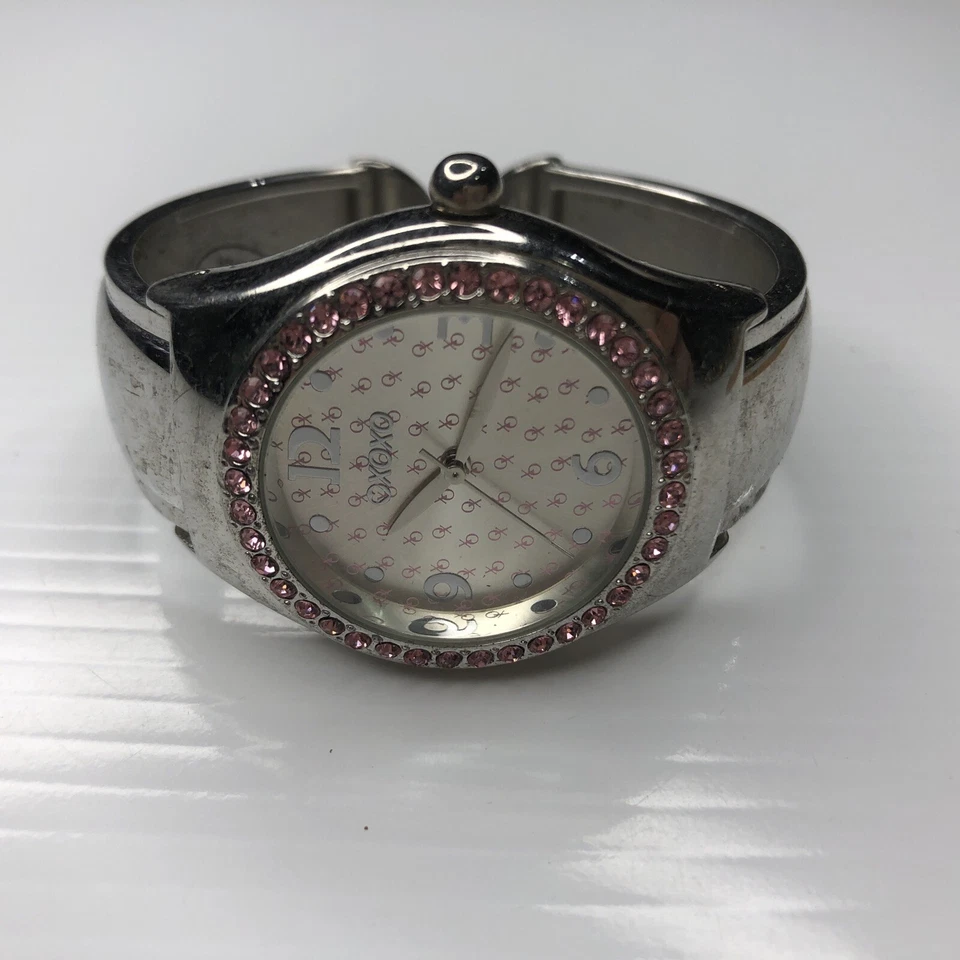 X10 XOXO Damas Plata Rosa Cristales Retro 72 107 Japón Puño Reloj Sin Probar Foto 1 de 4