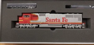 HO athearn genesis SANTA FE SD75M  Rd# 226 DCC Ready - Picture 1 of 1