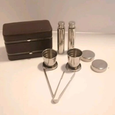 Mini Kit de Bartender de Viaje Portátil De Colección Juego de Bar de Cócteles con Estuche a Presión de 2 Caras Foto 1 de 4