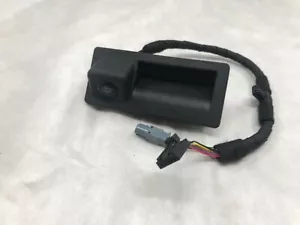 Decklid Mounted Rear Camera Volkswagen Passat 2017-2019 561-827-566-D-9B9 - Picture 1 of 5