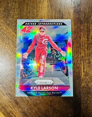 Kyle Larson RC Prizm Rookie Silver Prizm NASCAR 2016 Racing Foto 1 de 2