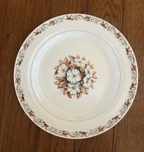 Hall China - Harmony House Fairfax Dinner Plates (7) - EXC - Picture 1 of 3