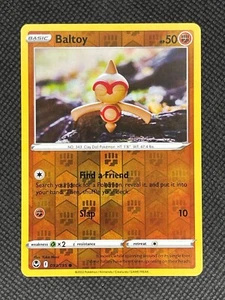 Juego de cartas coleccionables Pokémon Baltoy Silver Tempest 093/195 holograma inverso espada y escudo casi nuevo 2022 - Imagen 1 de 2