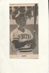 Moises Alou Autographed Newspaper Photo from 1990 Rookie Season / Pirates - Picture 1 of 1