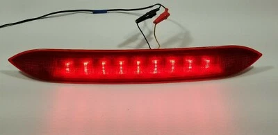 Nissan Rogue 2008-2013 trasera roja LED montaje alto tercera tercera luz de freno OEM Foto 1 de 4