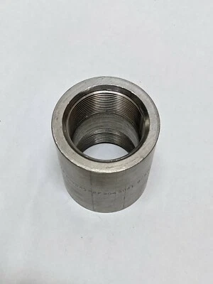 1-1/2" COUPLING Threaded Female (NPT) Full 304 Stainless Steel A/SA182 3M (NEW). - Image 1 of 4