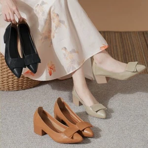 Zapatos de vestir de cuero real sin cordones de tacón grueso bajo punta puntiaguda para damas - Imagen 1 de 23