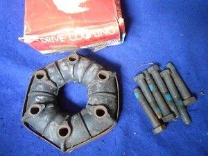 NOS Unipart Leyland Rotoflex Rear Susp Drive Coupling w/Bolts Triumph GT6 GDC301 - Picture 1 of 4