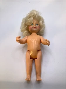 Teekanne Tot Puppe ohne Karton oder Zubehör  - Bild 1 von 9