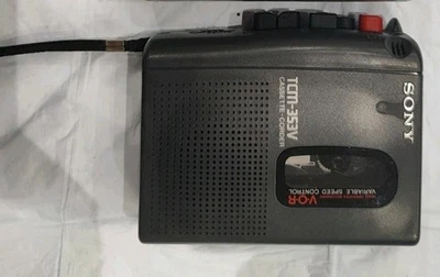 Lettore Musicassette Sony TCM-353V  Vintage PER RICAMBI  E NON FUNZIONANTE - Immagine 1 di 4