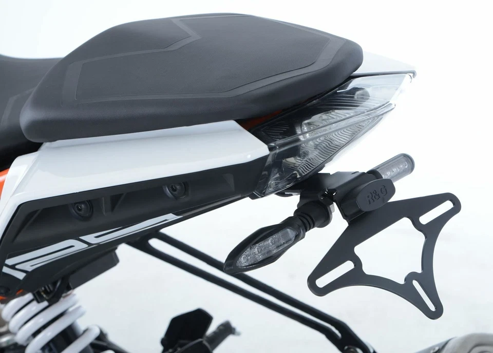 Держатель номерного знака R&G Tail Tidy KTM 125 Duke 2017–2018 - Изображение 1 из 4