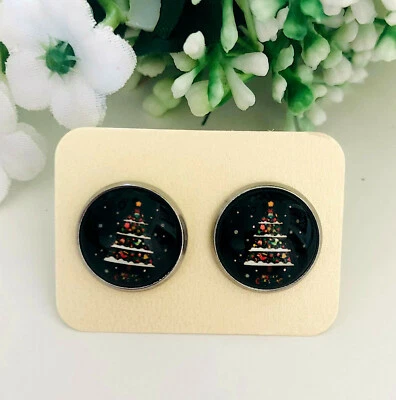 1 Paar Ohrringe Ohrstecker Cabochon 12mm Weihnachten Tannenbaum handmade c4-1189 - Bild 1 von 3