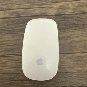 WORKING! Genuine Apple Magic Mouse A1296 Wireless 3V DC OEM - Picture 1 of 2