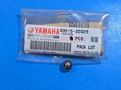 NOS Yamaha Ball 15/32 1985-2013 DT250 IT250 IT400 XT550 PART# 93515-32029-00  - Image 1 of 4