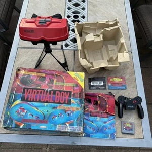 Console Nintendo Virtual Boy con scatola - (rosso/nero) Mario Tennis COSÌ COM'È - Foto 1 di 11