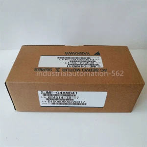 Yaskawa SJME-04AMB41 Servo Motor New In Box Expedited Ship - Picture 1 of 5