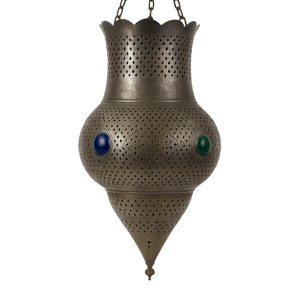 Suspension Artisanale Marocaine en Cuivre Ajouré et Cabochons de Verre Coloré - Photo 1/4