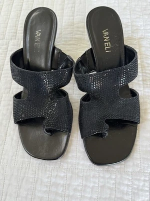 Vaneli Women's Low Heal Black Sandal Size 8 M. US - Image 1 of 4
