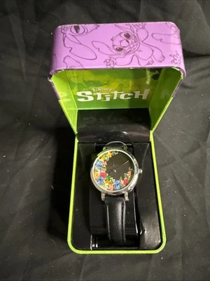 Relógio de pulso feminino Accutime/Disney Lilo e Stitch floral - Imagem 1 de 4