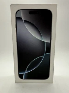 iPhone 16 Pro Max - XFINITY - biały tytan - 256GB - fabrycznie nowy - ZAPIECZĘTOWANY - Zdjęcie 1 z 2