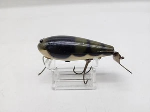 Vintage C.C.B. Esca Co. 3,5" Creek Chub Green Crawdad Tan serie 300 #315 - Foto 1 di 7