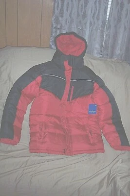 Abrigo de invierno XL chaqueta acolchada para niños 18-20 chaqueta aislada para clima frío $84 Foto 1 de 4