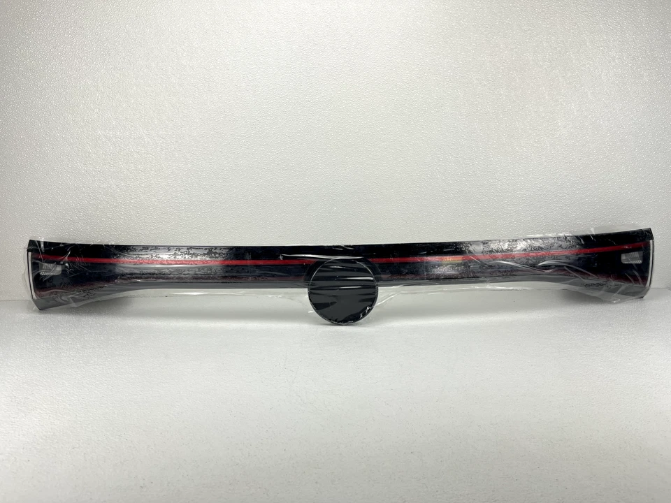 ¡NUEVO! ¡COMO NUEVO! VOLKSWAGEN ID.4 ID4 2021-2023 MALETERO CENTRAL LED LUZ TRASERA OEM Foto 1 de 4