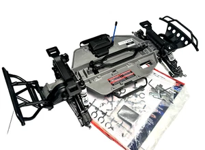 Deslizante de rodillos chasis sin clip Fit Traxxas 1:10 Slash 2x2 58234-8 - Imagen 1 de 9