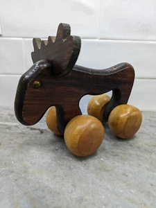 Vtg Vitone Labora Wooden Toy/Massaging Moose Inset Eyes Wiggling Antlers 379g - Picture 1 of 8