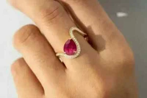 2Ct Pear Cut Lab Created Red Ruby Wedding Ring Women's 14K Yellow Gold Plated - Picture 1 of 8