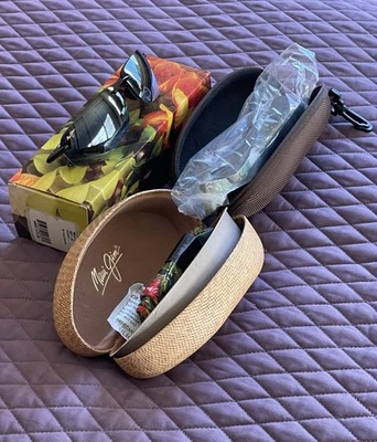 Maui Jim 407-02 Ho'okipa Gloss Black Frame / Grey Polarized Lenses Hookipa - Image 1 of 4