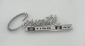 Vintage 65 CORVETTE STING RAY Emblem Metal Logo Lettering 1960’s 3797414 - Bild 1 von 4