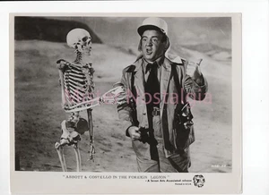 Vintage Foto 1950 Abbott & Costello in der Fremdenlegion mit Skelett - Bild 1 von 1