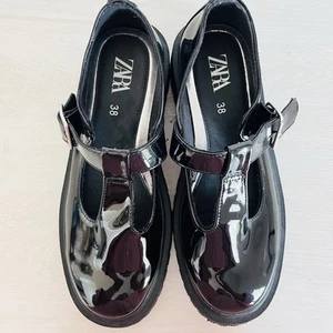 Zara kids patent leather T-Strap Mary Jane shoes Sz 38 Black - Picture 1 of 9